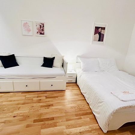 New Apartments Complex Prague Florenc 외부 사진